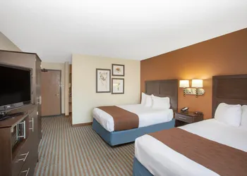 AmericInn by Wyndham Lincoln North hotel thumbnail 4