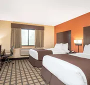 Baymont by Wyndham Lakeville hotel detail image 3