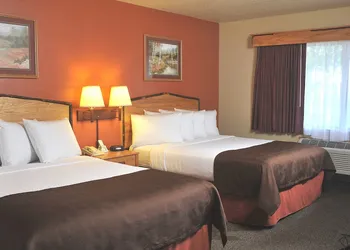 AmericInn by Wyndham Oswego hotel thumbnail 5