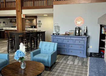 AmericInn by Wyndham Ottumwa hotel thumbnail 2