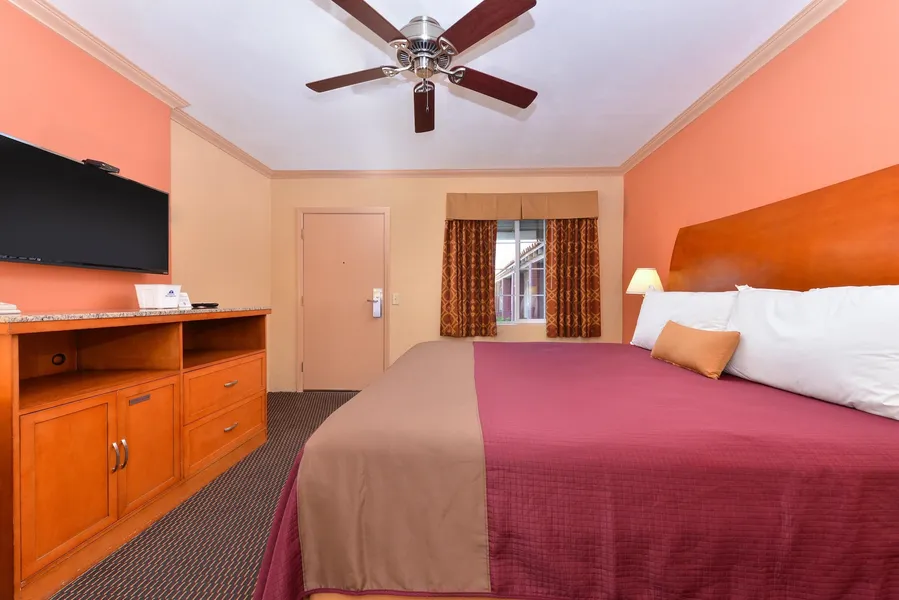 Americas Best Value Inn Porterville hotel detail image 6