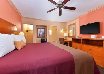 Americas Best Value Inn Porterville hotel thumbnail 8