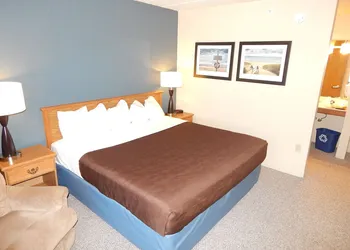 AmericInn by Wyndham Sturgeon Bay hotel thumbnail 5