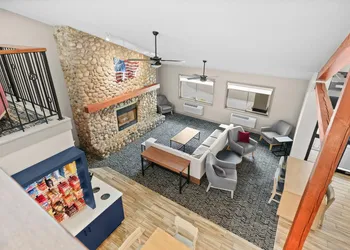 AmericInn by Wyndham Virginia hotel thumbnail 2