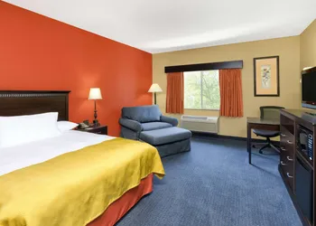 AmericInn by Wyndham Vidalia hotel thumbnail 5