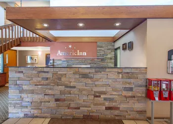 AmericInn by Wyndham Willmar hotel thumbnail 4