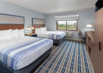 AmericInn by Wyndham West Salem hotel thumbnail 5
