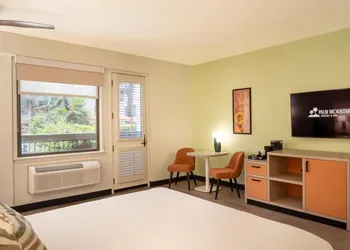 Palm Mountain Resort and Spa hotel thumbnail 6