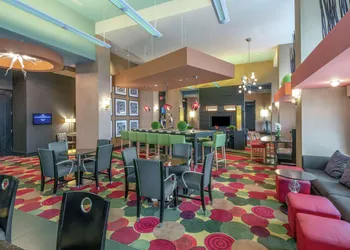 Hampton Inn & Suites Raleigh/Crabtree Valley hotel thumbnail 3