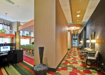 Hampton Inn & Suites Raleigh/Crabtree Valley hotel thumbnail 6