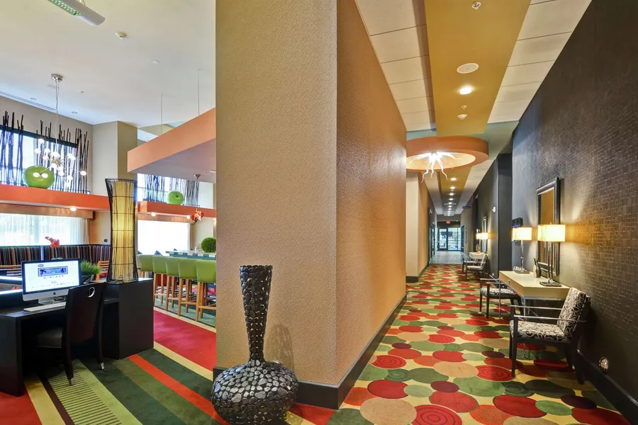 Hampton Inn & Suites Raleigh/Crabtree Valley hotel detail image 6