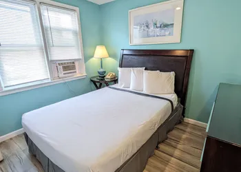 Clarem Happy Days Inn hotel thumbnail 4