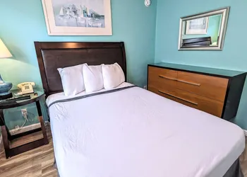 Clarem Happy Days Inn hotel thumbnail 6