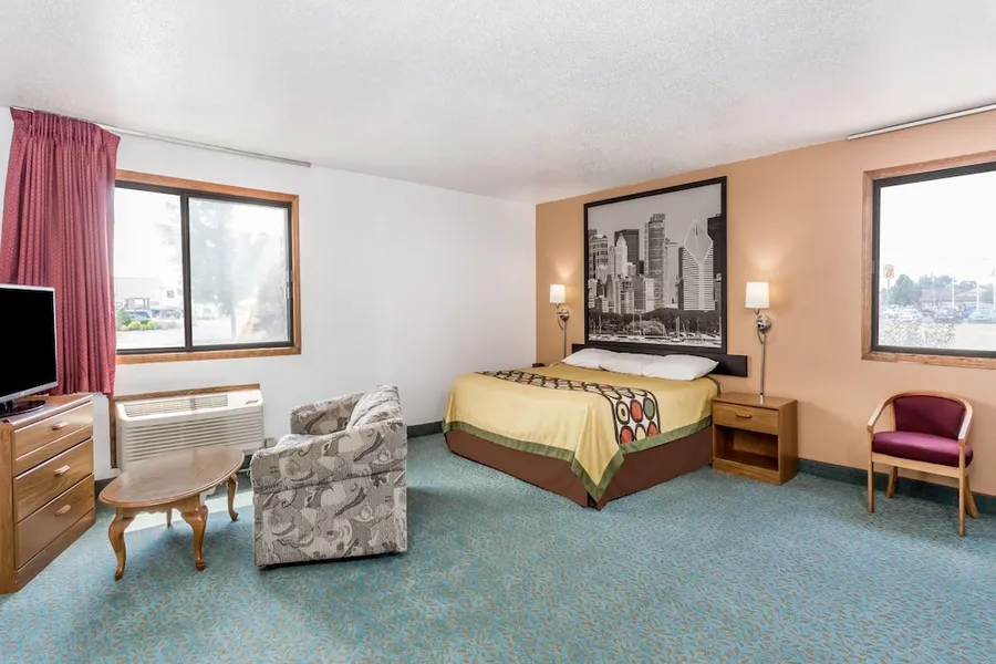 Super 8 by Wyndham Bourbonnais/Kankakee Area hotel detail image 6