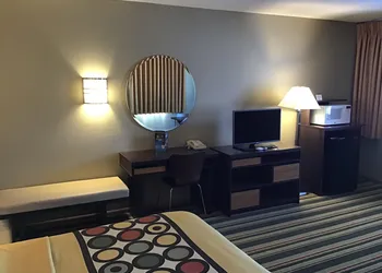 Super 8 by Wyndham Driggs hotel thumbnail 8