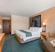 Super 8 by Wyndham Hill City/Mt Rushmore/ Area hotel detail image 4