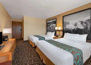 Super 8 by Wyndham Hill City/Mt Rushmore/ Area hotel thumbnail 5