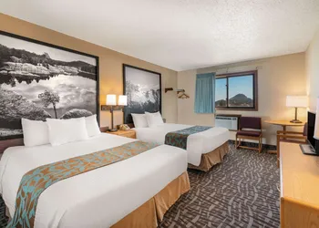 Super 8 by Wyndham Hill City/Mt Rushmore/ Area hotel thumbnail 7