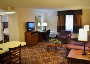 Ashmore Inn and Suites hotel thumbnail 7