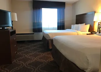 Ashmore Inn and Suites hotel thumbnail 8