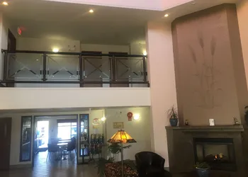 Super 8 by Wyndham Vermilion AB hotel thumbnail 2