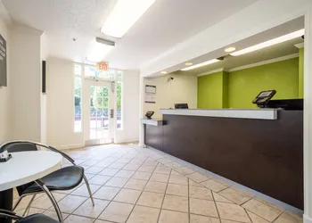 Studio 6 Extended Stay - Duluth, GA - Atlanta - Gwinnett Place hotel thumbnail 2