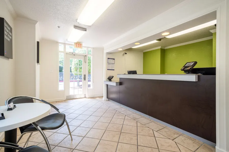 Studio 6 Extended Stay - Duluth, GA - Atlanta - Gwinnett Place hotel detail image 2