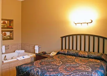 Americas Best Value Inn Big Lake Becker hotel thumbnail 8