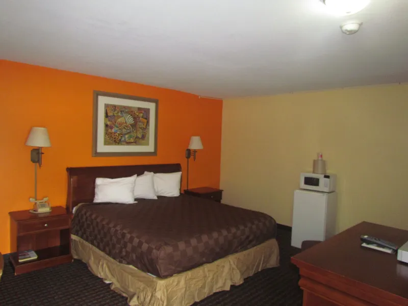 Red Carpet Inn hotel detail image 2