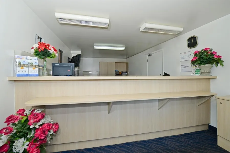 Americas Best Value Inn Battle Creek hotel detail image 2