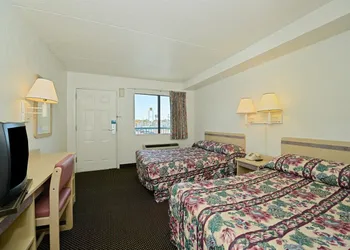 Americas Best Value Inn Battle Creek hotel thumbnail 4