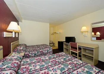 Americas Best Value Inn Battle Creek hotel thumbnail 5