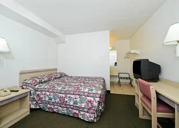 Americas Best Value Inn Battle Creek hotel thumbnail 7