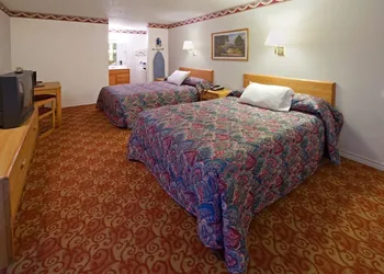 Americas Best Value Inn Weatherford, TX hotel thumbnail 2