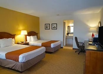 Americas Best Value Inn Plattsburgh hotel thumbnail 5