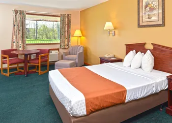 Americas Best Value Inn Plattsburgh hotel thumbnail 8