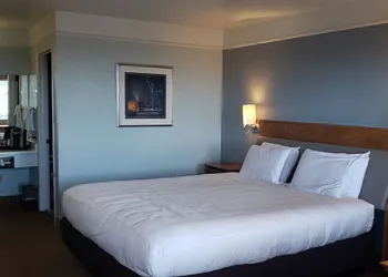 Seabird Lodge hotel thumbnail 3