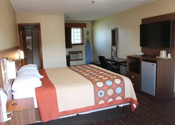 American Inn hotel thumbnail 4