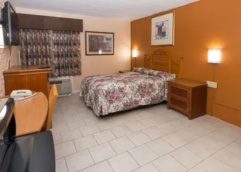 Cambridge Inn hotel thumbnail 4