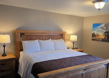 Red Ledges hotel thumbnail 7