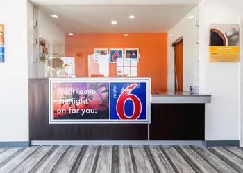 Motel 6 Barstow, CA - Route 66 hotel thumbnail 5