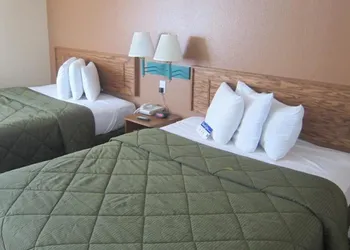 Pacific Best Inn hotel thumbnail 3