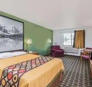 Super 8 by Wyndham Coshocton Roscoe Village hotel detail image 4