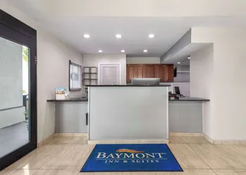 Baymont by Wyndham Punta Gorda/Port Charlotte hotel thumbnail 6