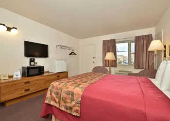 Americas Best Value Inn North Platte hotel thumbnail 4