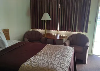 Americas Best Value Inn North Platte hotel thumbnail 8