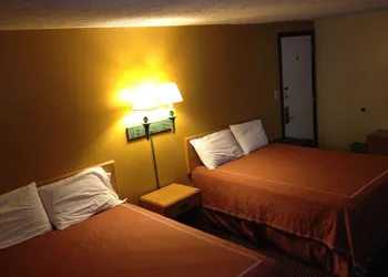 Caravan Motel hotel thumbnail 2