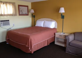 Caravan Motel hotel thumbnail 4