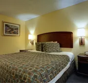 Americas Best Value Inn Comanche hotel detail image 4