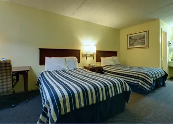 Americas Best Value Inn Comanche hotel thumbnail 5